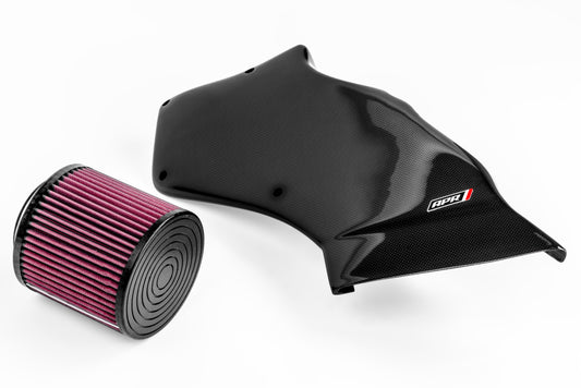 APR Closed Carbon fibre Intake - B8 68 Cyl Intake Airbox - APR Part CI100023