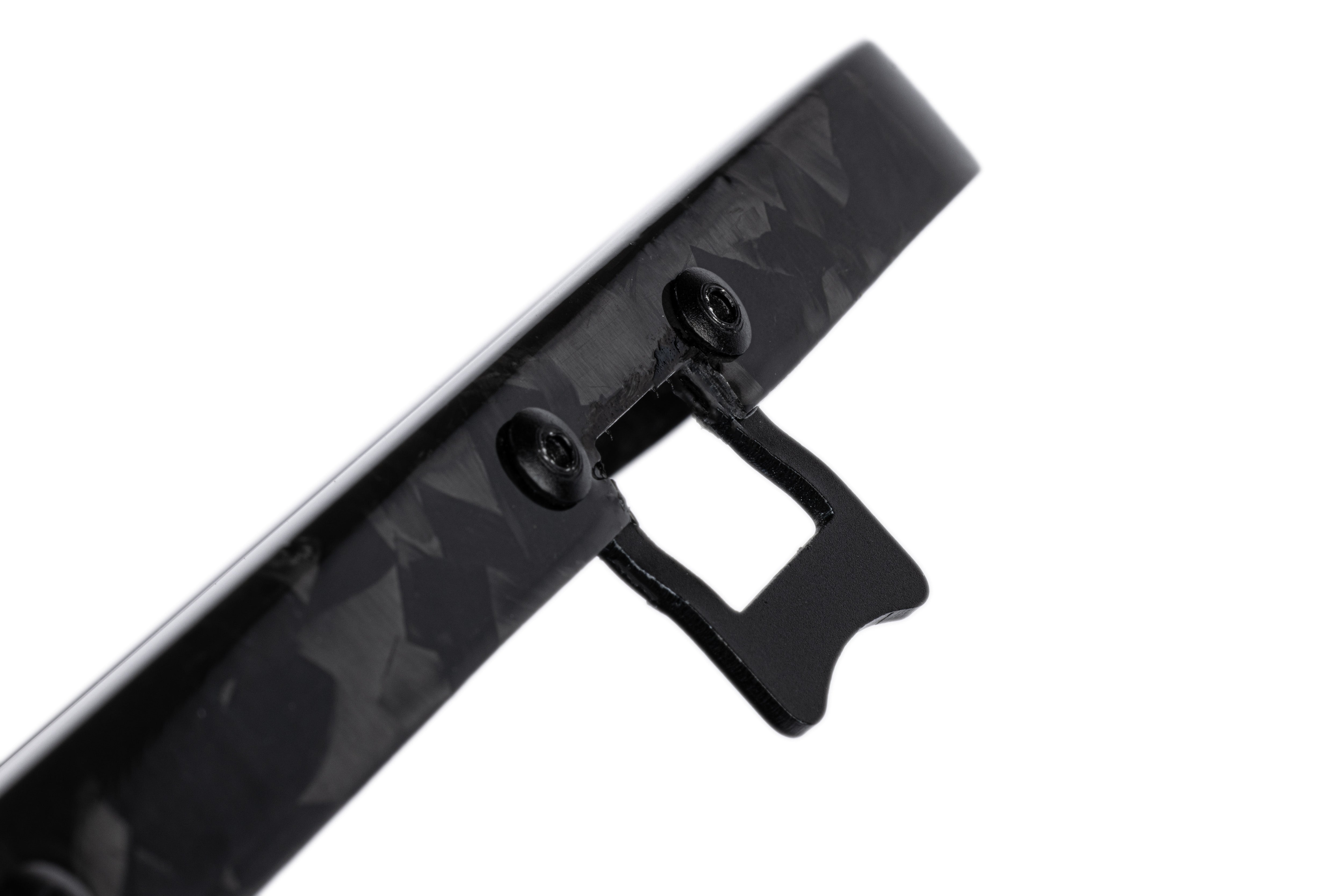 APR Intake System Cover - 2.0T EA888.4 (MQB EVO) - Forged Carbon fibre - Image 1878