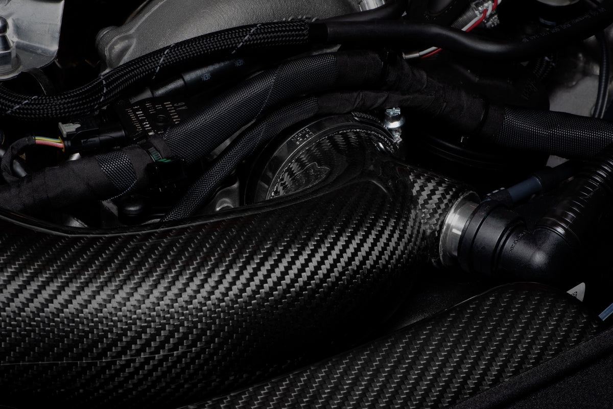APR Carbon Fiber Intake - 3.0T S4S5 (B9) - Image 1702