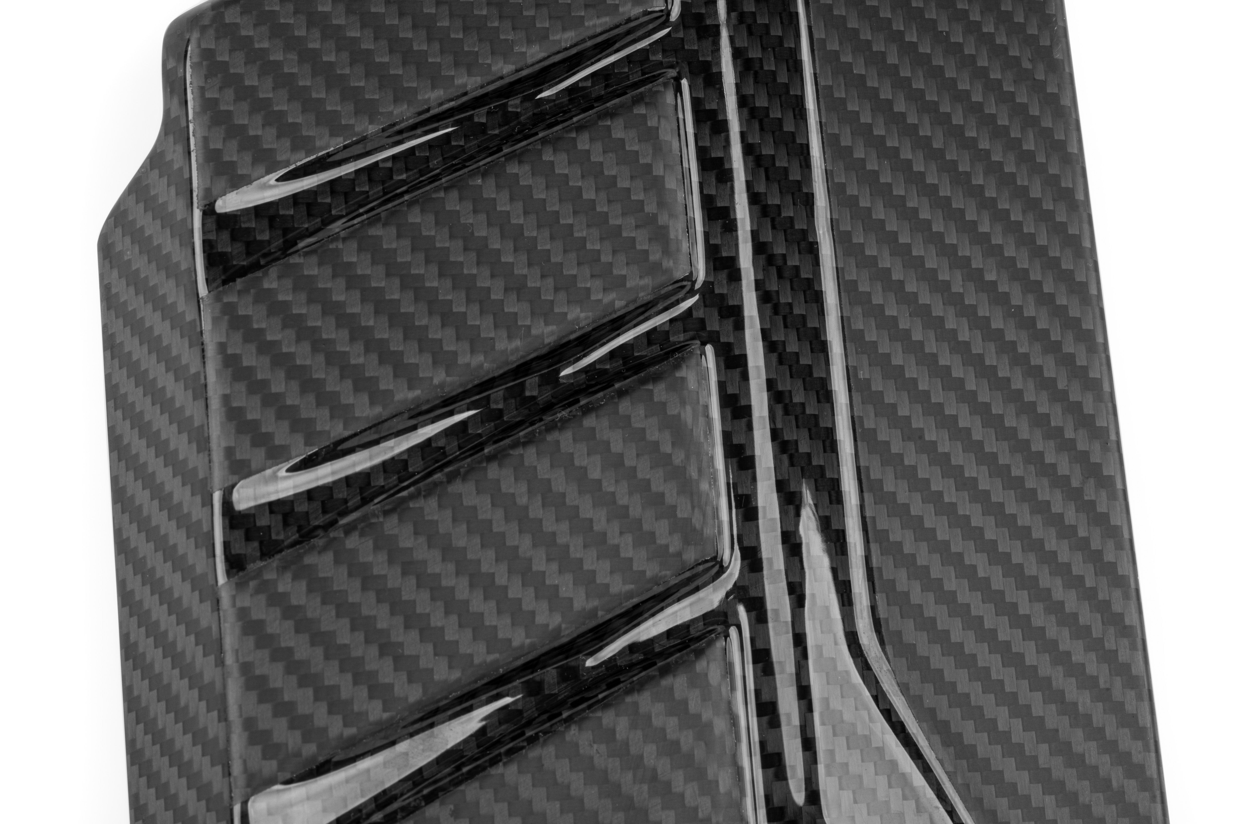 APR Engine Cover - 4.0T EA825 (C8) RS6RS7 - Carbon fibre - Image 3666