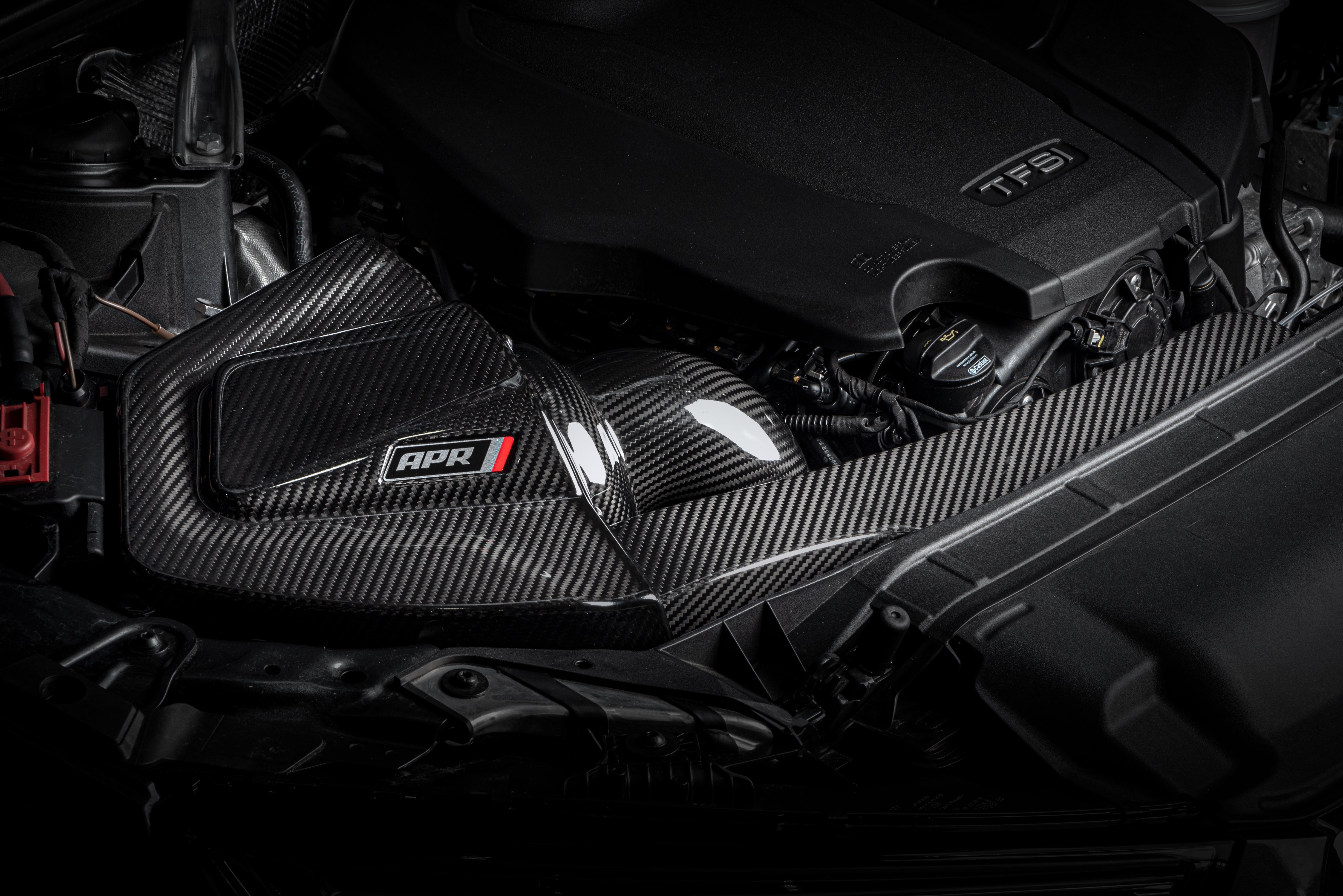 APR Carbon Fiber Intake - 2.0T A4A5 (B9) - Image 1472