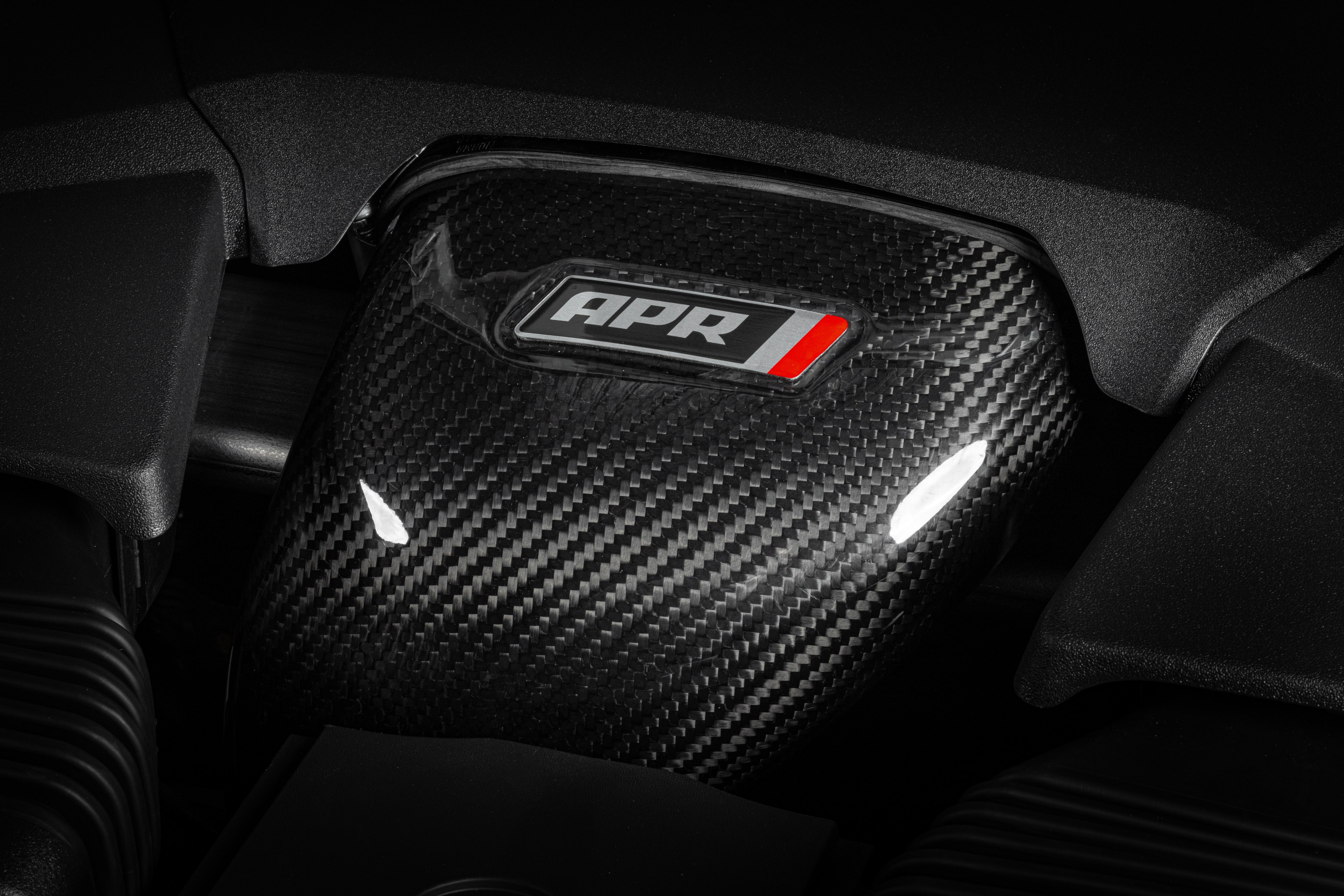 APR Carbon fibre Intake System - (4M9YSUV) - 3.0T - Image 1989