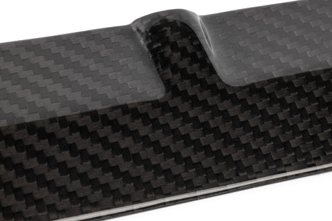APR Intake Manifold Cover Plate - 2.5T - Carbon Fiber - Image 3654