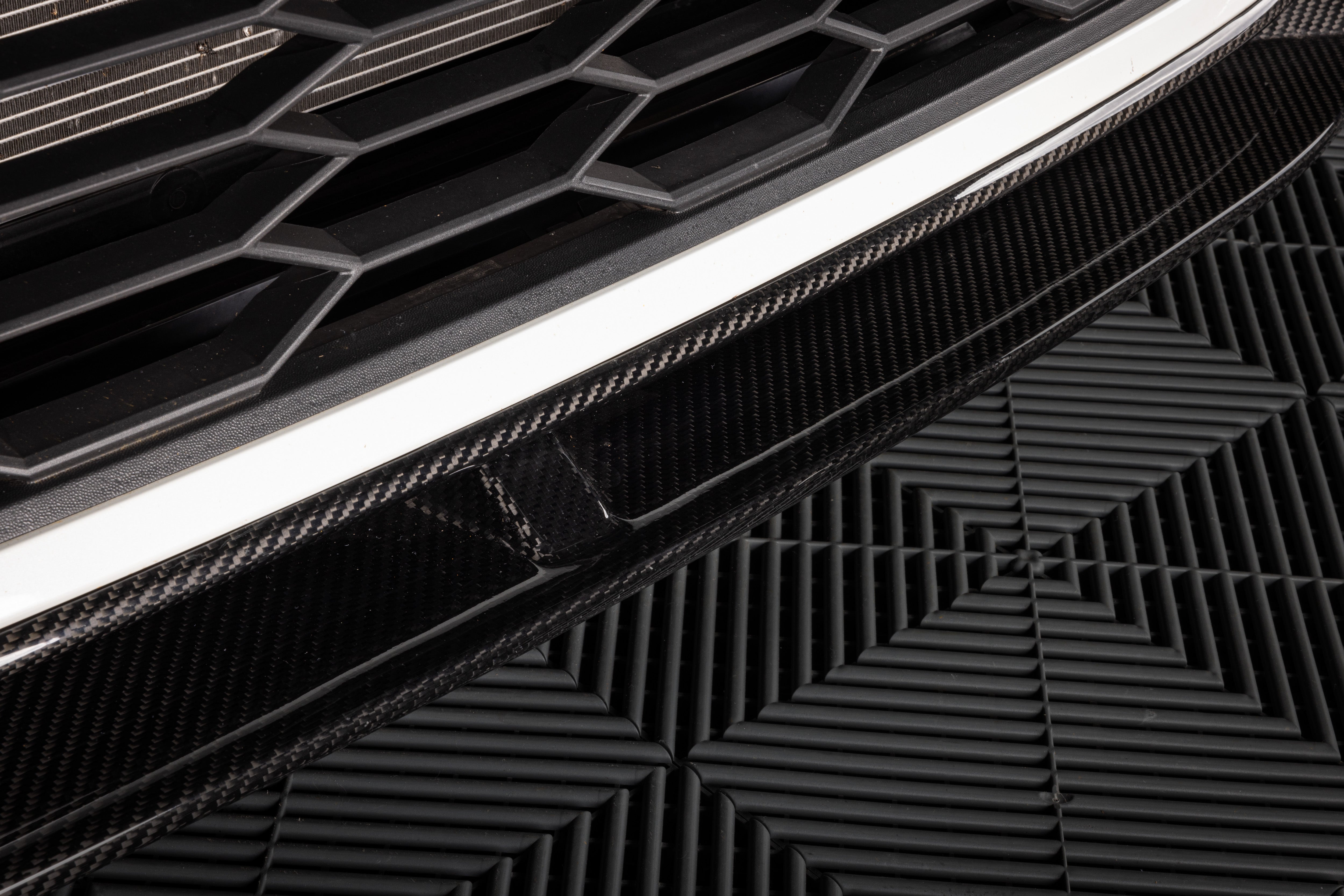 APR Carbon fibre Front Trim (MK8 GTI) - Image 3620