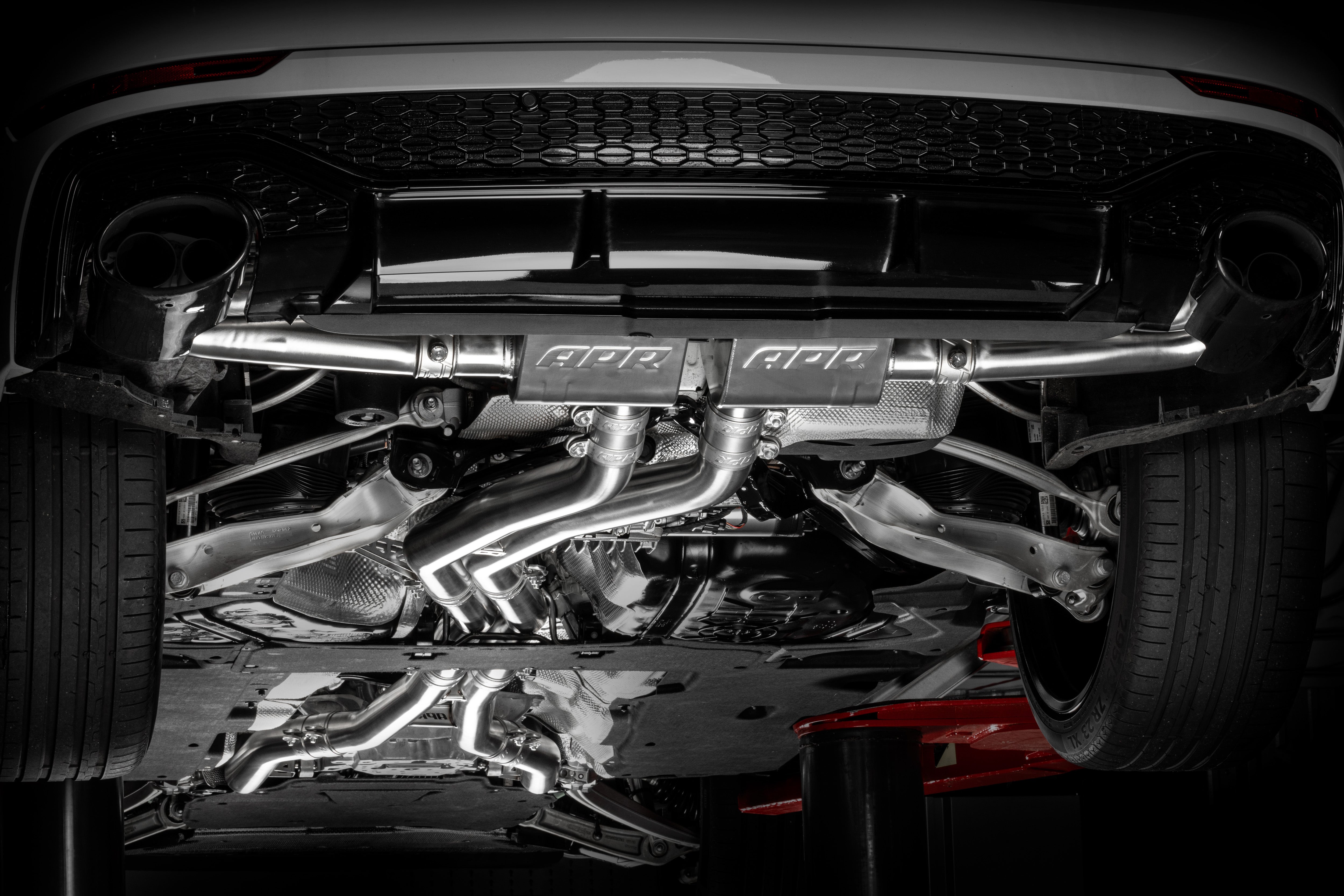 APR Catback Exhaust System - RS Q8 (4M) - Image 1262