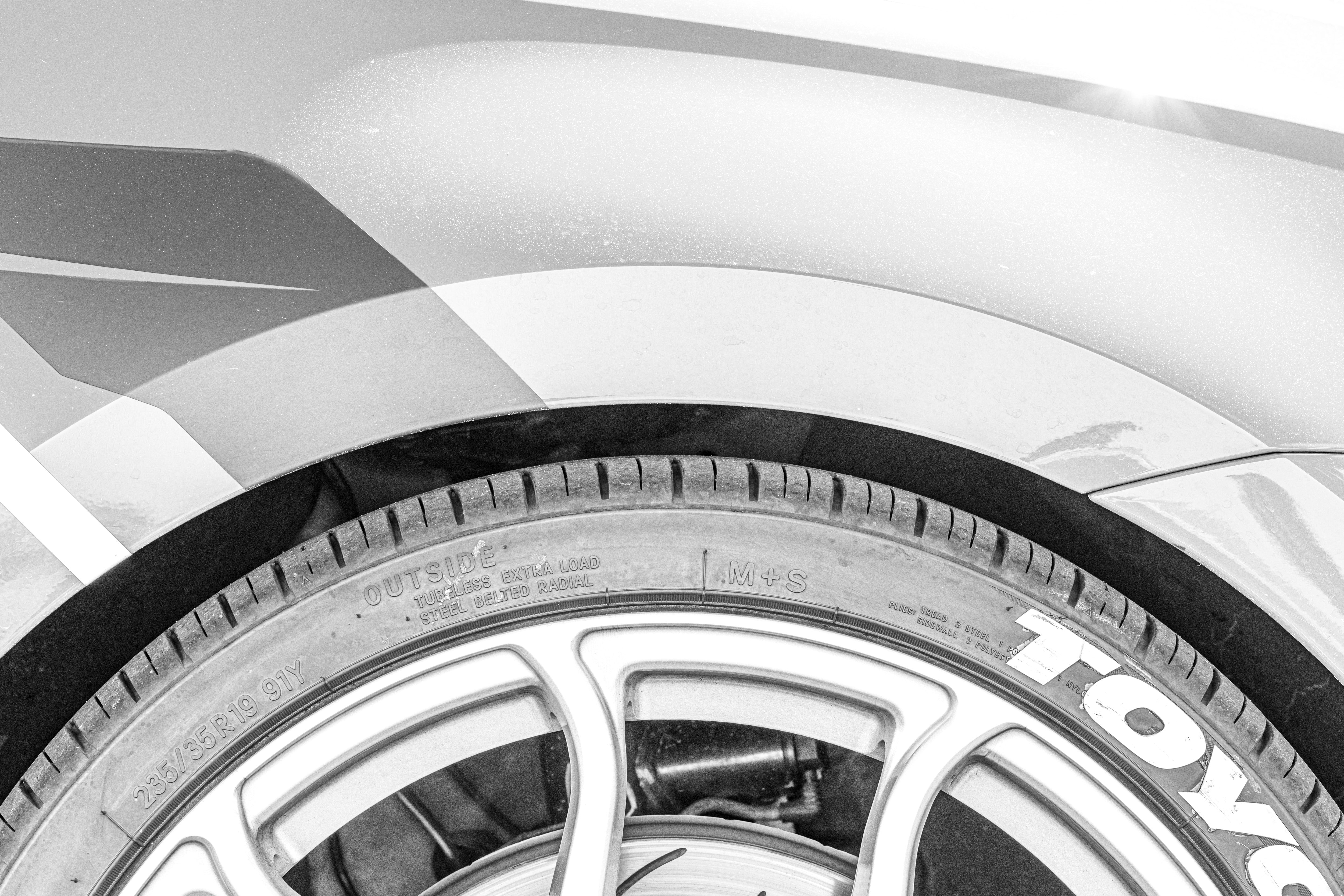 APR Roll-Control Lowering Springs - MK7 MK7.5 GTI Golf R - Image 3993