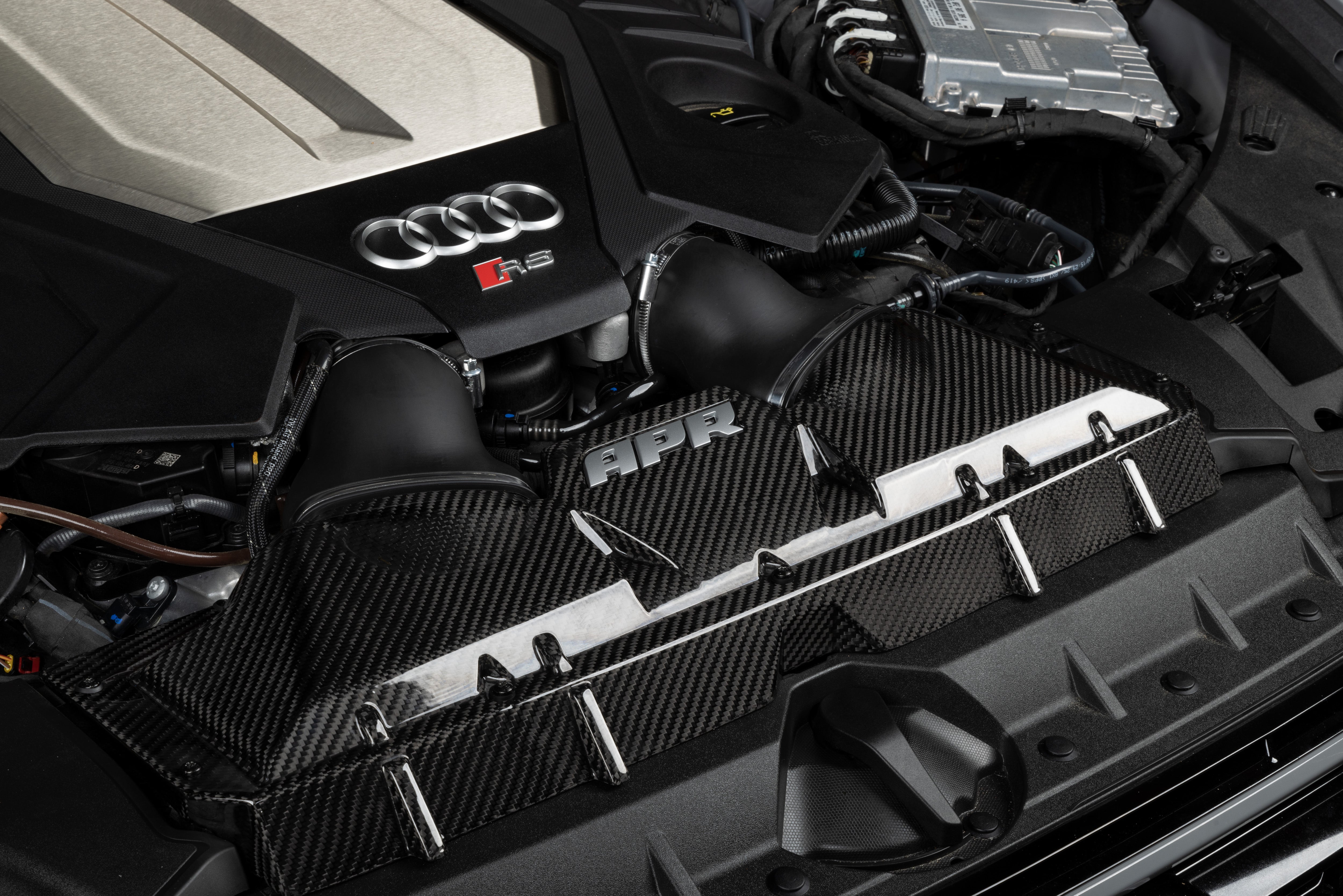 APR Carbon fibre Intake - 4.0T RS6RS7 (C8) - Image 1814