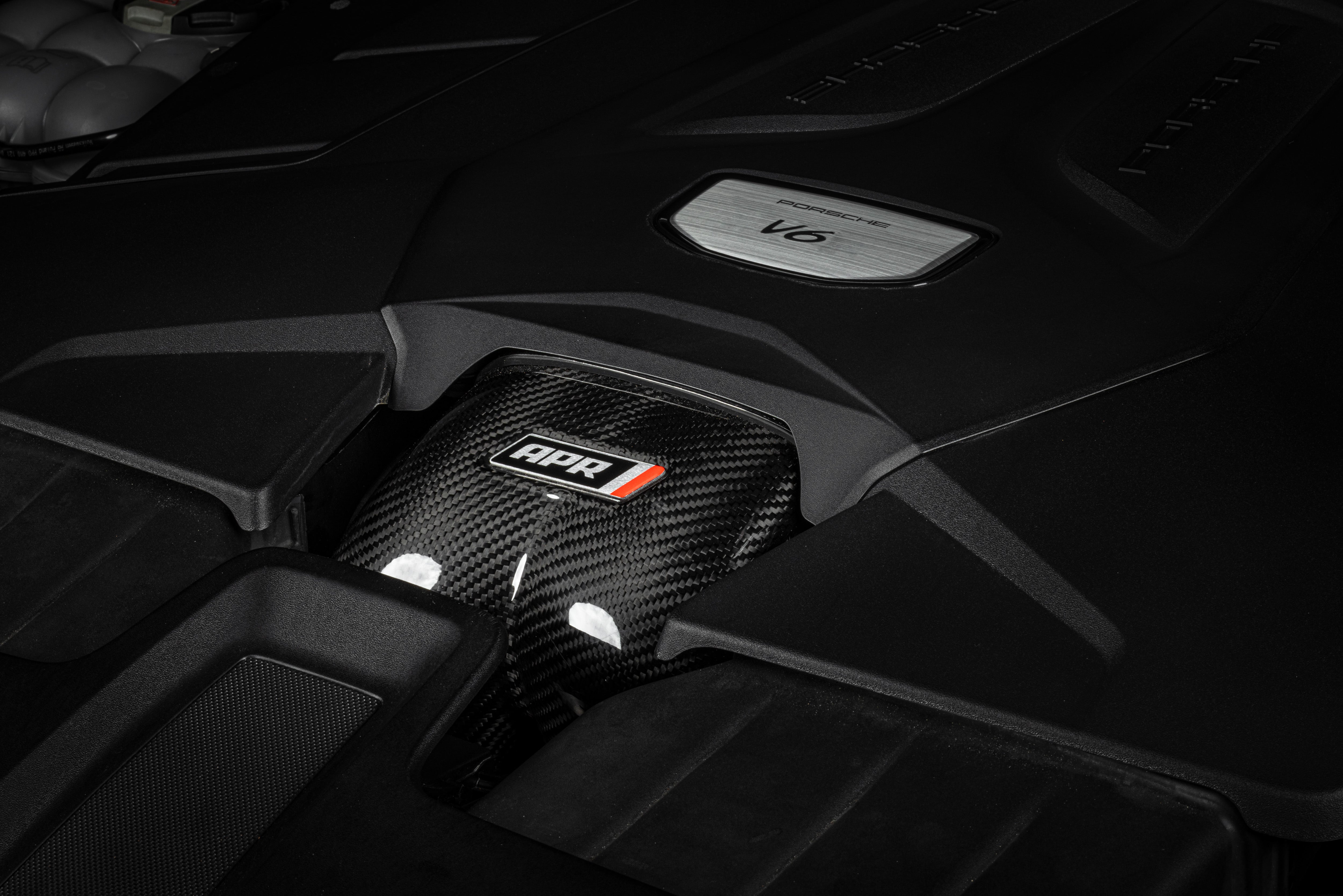 APR CARBON fibre INTAKE SYSTEM - (9YSUV) - 2.9T - Image 2030