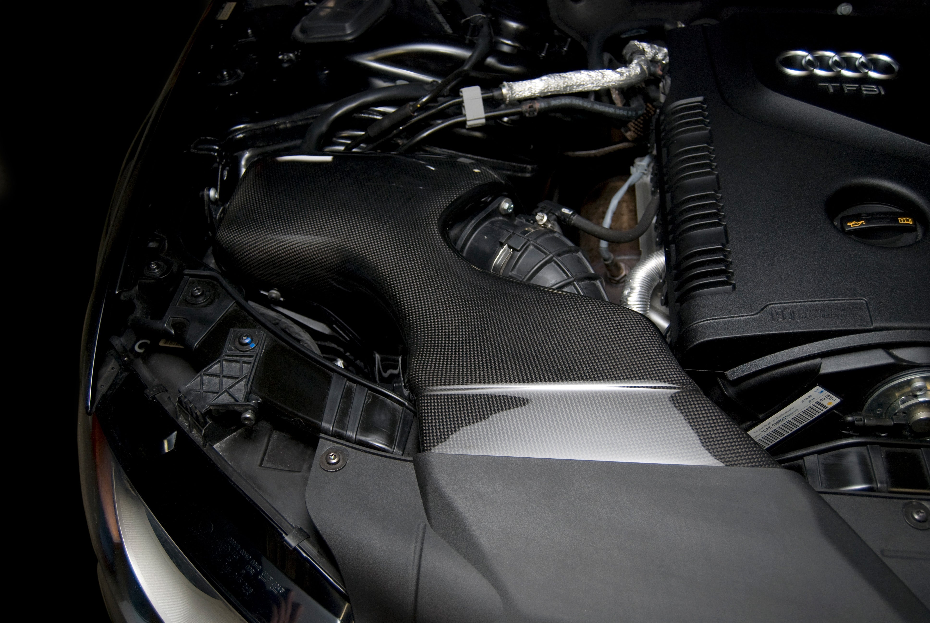APR Carbon Fiber Intake - B8 4 Cyl Intake System - Image 1377